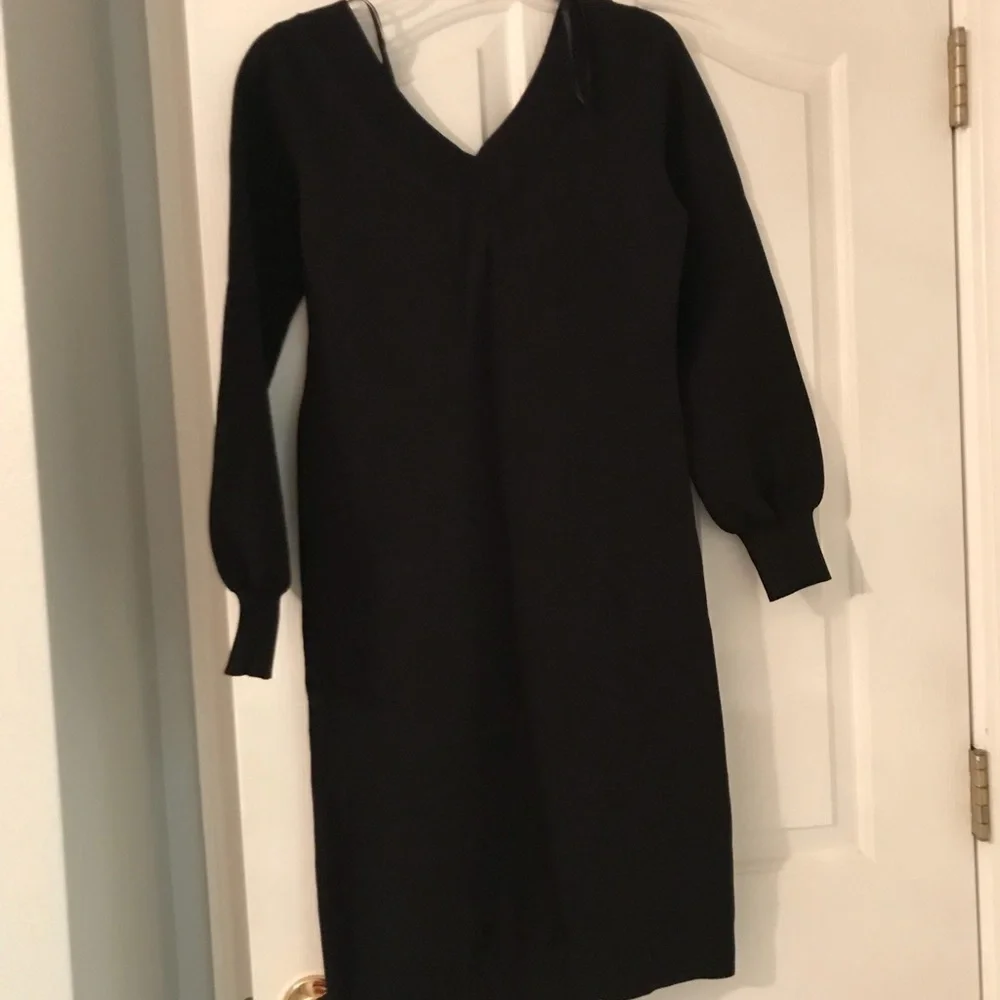 Gorgeous knit Burberry dress - Picture 6 of 8